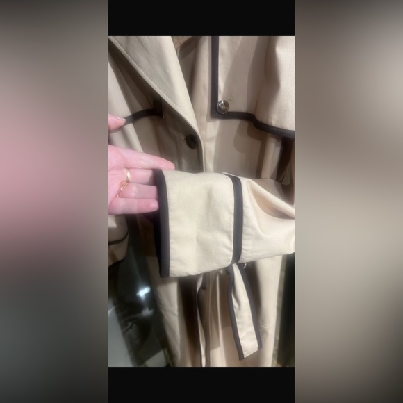 NWT Baum und Pferdgarten Beige Women's Trench Coat - Picture 9 of 11